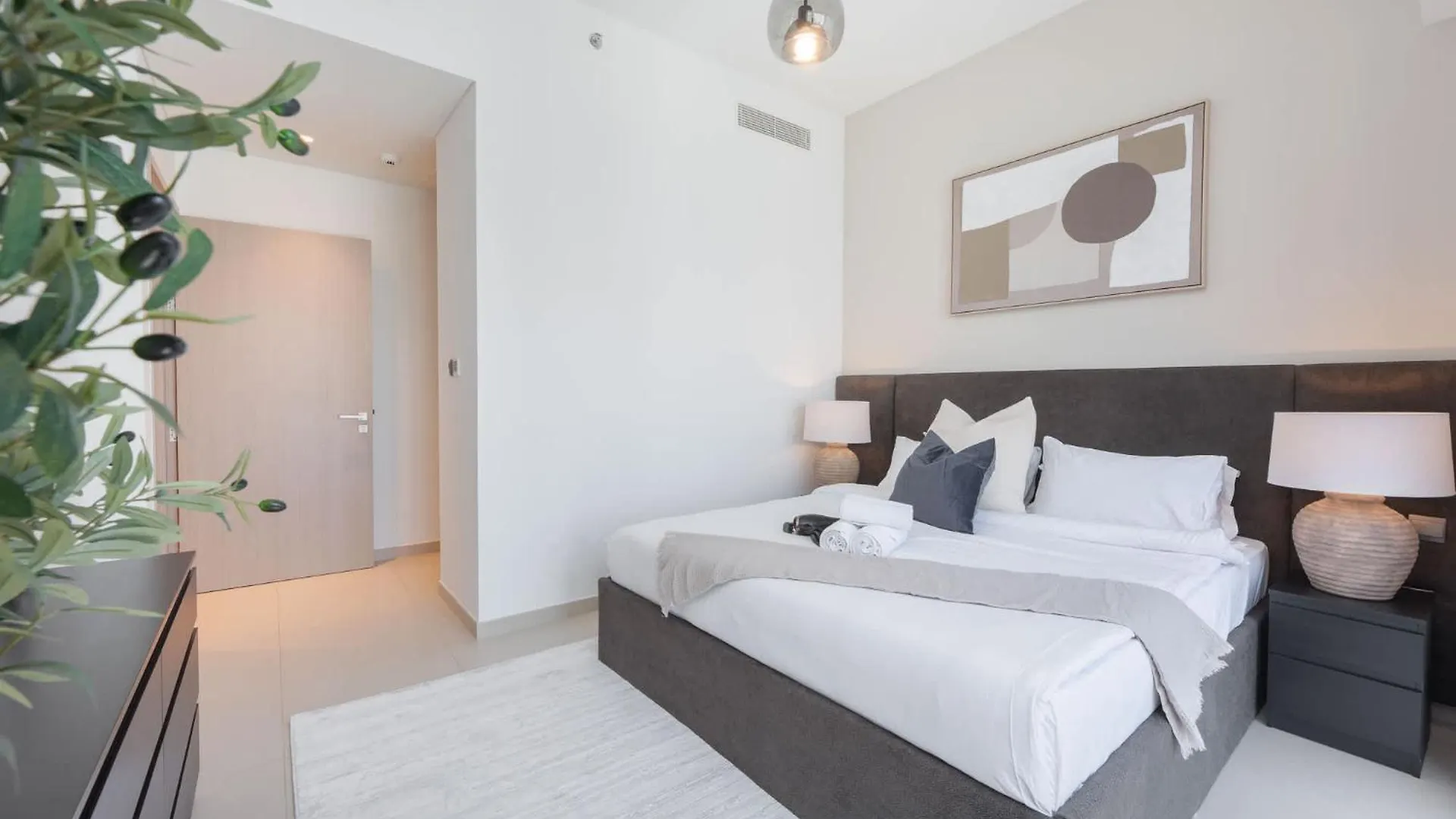 2 Bedroom In Downtown With Best Burj Khalifa View Dubai Apartment